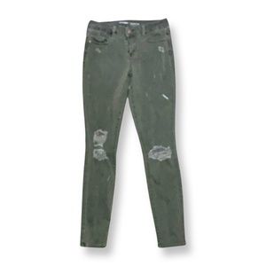 Distressed High Rise Skinny Jeans